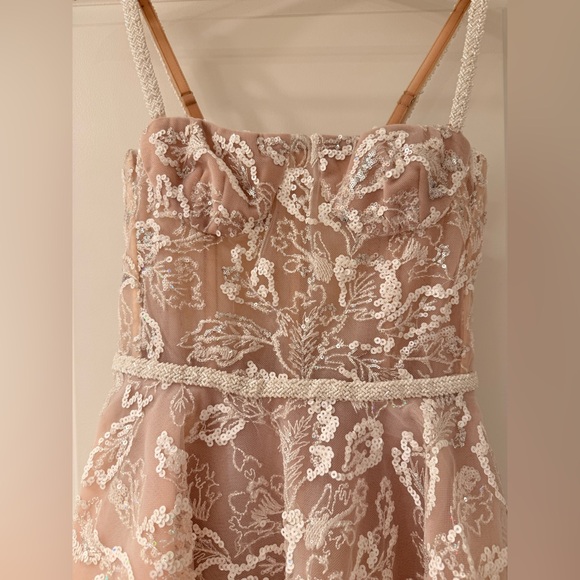 NWOT Bronx and Banco Midnight Bridal Sequin Mini Dress in White - Picture 7 of 15